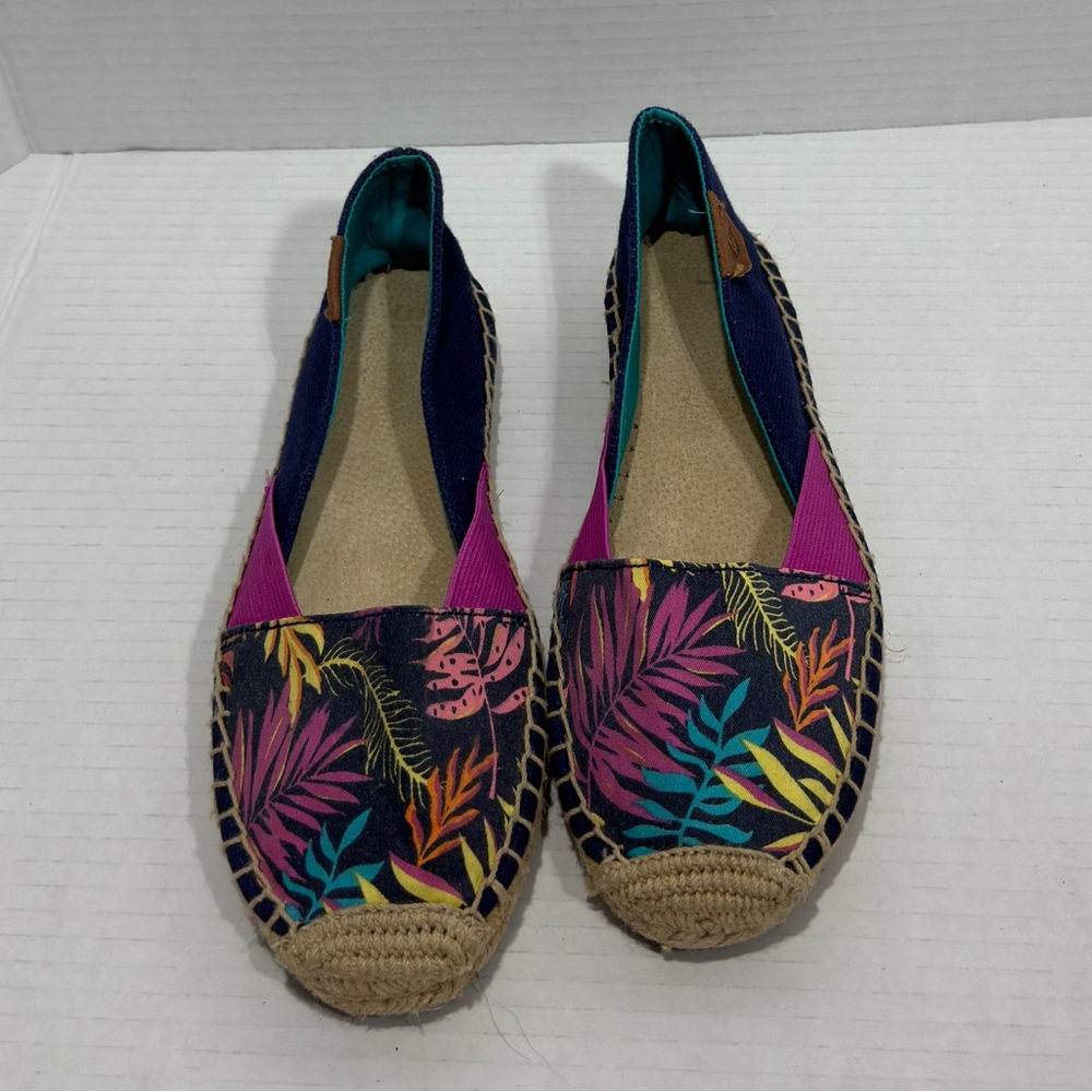 Sperry || Woman’s Katama Cape Topsider size 6